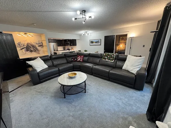 (undisclosed Address), Frisco, CO 80443