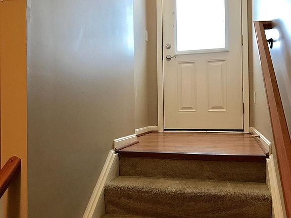 4th image of 7165 English Dr