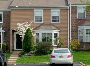 112 Wilshire Ct, Old Bridge, NJ