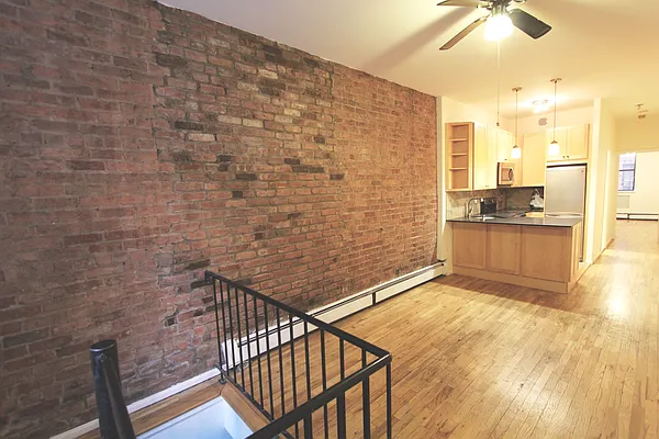 Rented by New York is Home | media 32