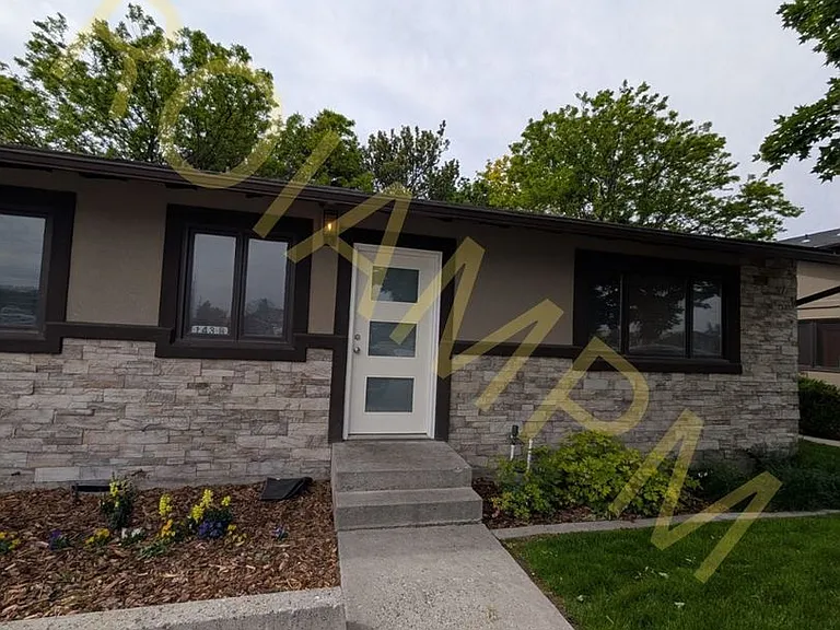 143 Robbins Ave — Photo 1