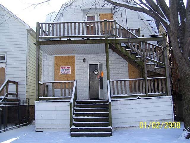 2nd image of 649 E 92nd Pl