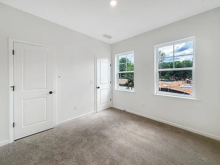 2712 Dreycott Ln — Photo 16