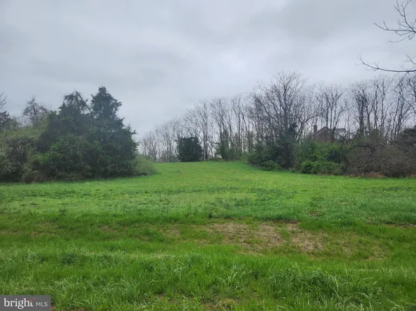 15423 Dellinger Rd, Williamsport, MD 21795