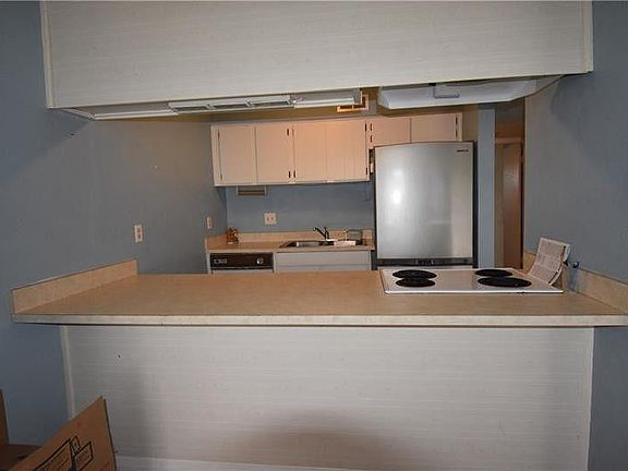 Open kitchen