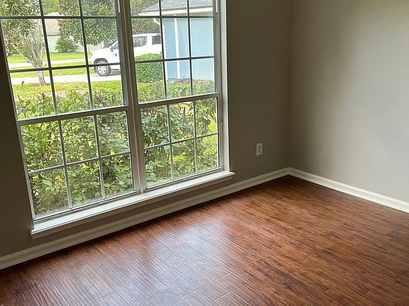 3rd image of 329 W Betony Branch Way