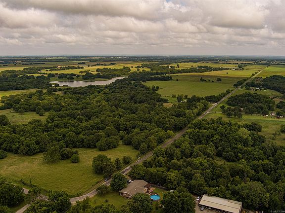3rd image of 51785 E County Road 1520