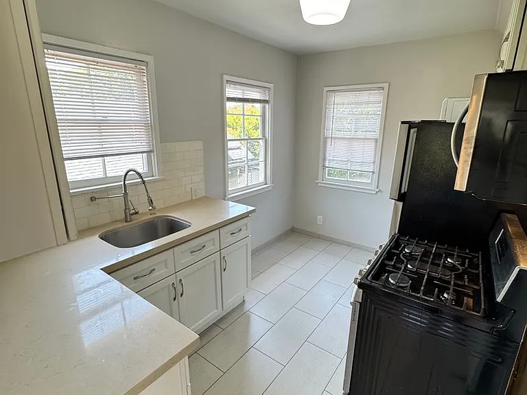 1112 Donaldo Ct — Photo 19