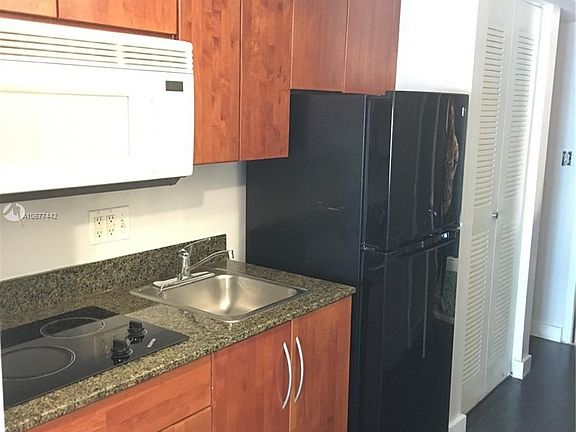 3rd image of 1200 Brickell Bay Dr APT 3610
