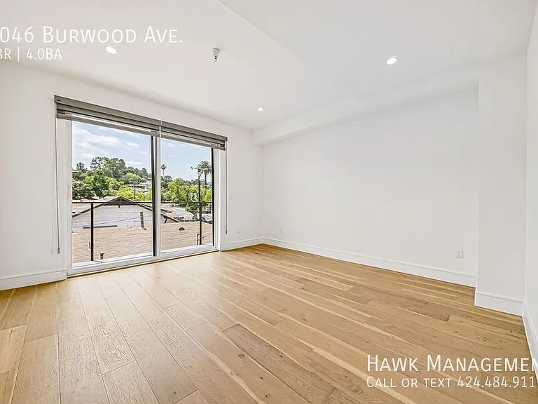 6046 Burwood Ave — Photo 21