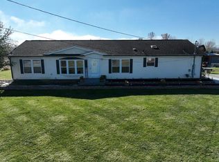 2271 Oakwood Ave, Adrian, MI 49221