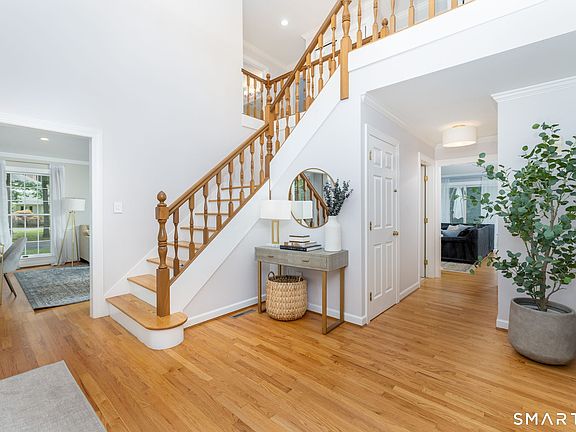 3rd image of 1 Lowell Road