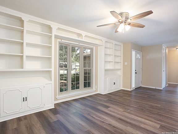 4th image of 3734 BRIARHILL