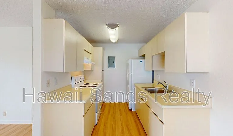 94-1045 Paha Pl #T8 — Photo 3