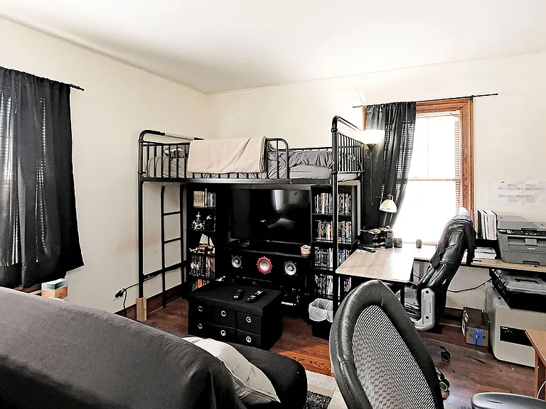 2614 Jefferson Park Ave — Photo 9