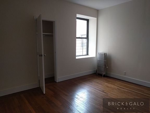 5th image of 221 Linden Blvd APT F19