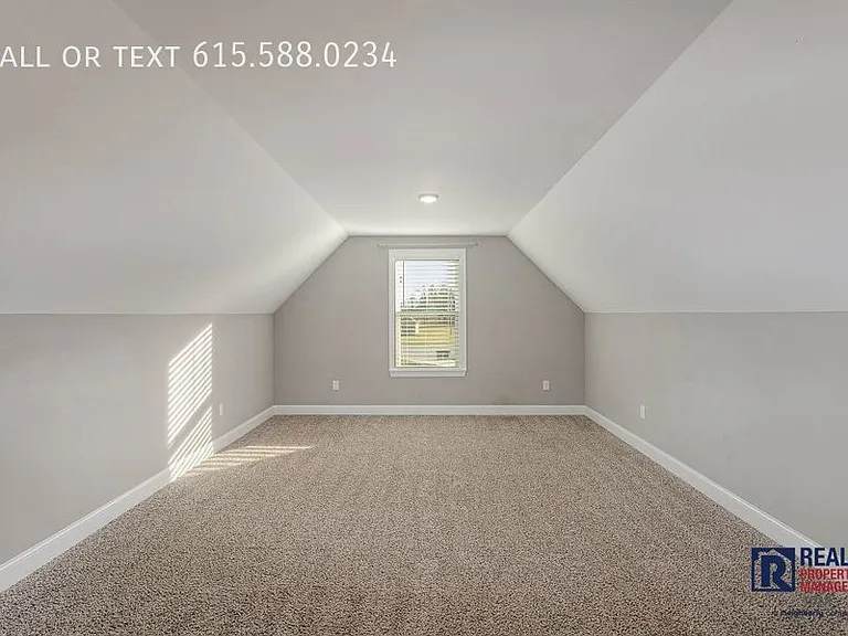 1318 Summer Station Dr — Photo 25