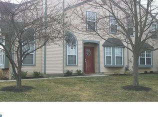 1 Lavister Dr, Mount Laurel, NJ 08054