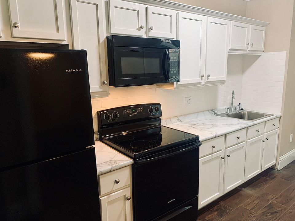 1st image of 107 S Knowles Ave #202