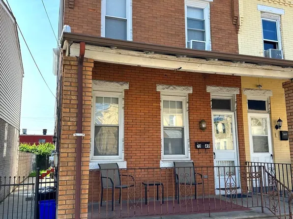 7149 Tulip St, Philadelphia, PA 19135