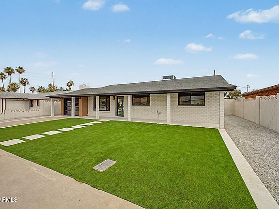 4th image of 8008 E WHITTON Avenue