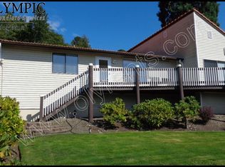 912 E Bay Dr NE, Olympia, WA 98506