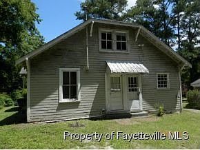 3rd image of 815 Carolina Ave