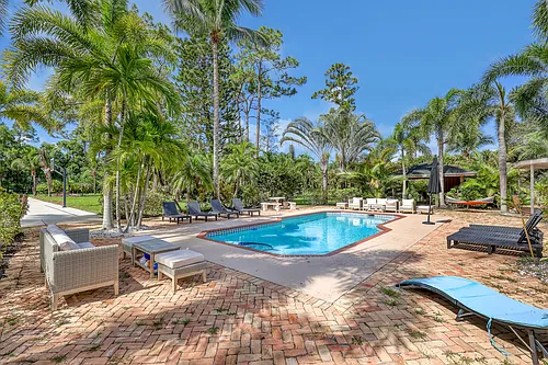 10780 Anderson Ln Photo 1