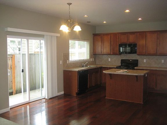 3rd image of 17070 NW Gables Creek Ln