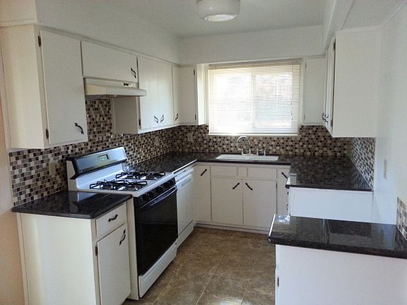 4th image of 8238 Cordelia Cir