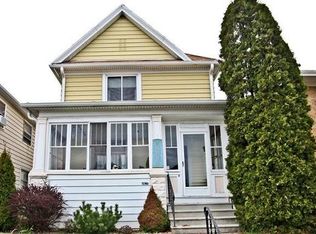 1437 S 76th St, West Allis, WI 53214