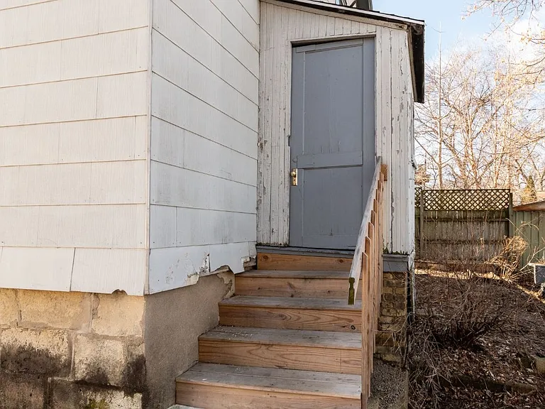 1322 E Dayton St #3 — Photo 12