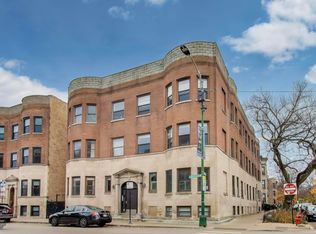 921 W Addison St #3B, Chicago, IL 60613
