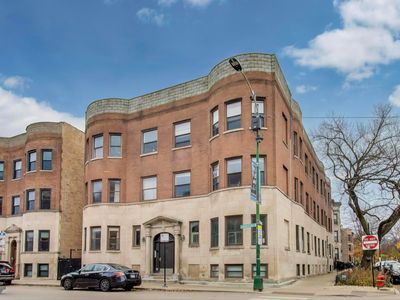 921 W Addison St #3B, Chicago, IL, 60613