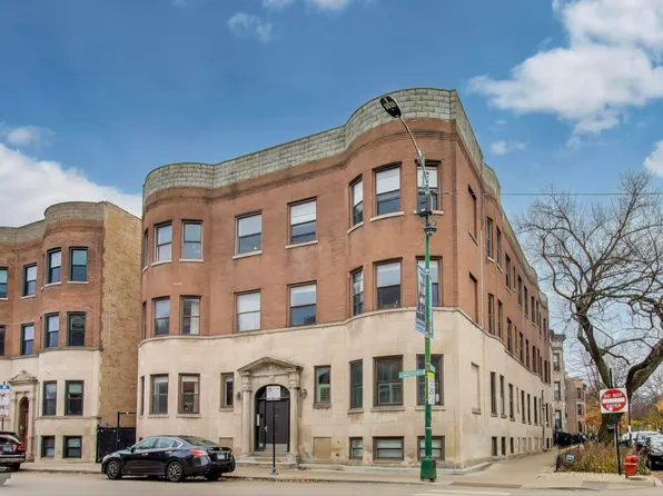 921 W Addison St #3B, Chicago, IL 60613