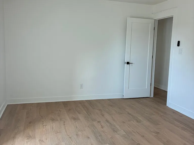 2189 Nixon Dr — Photo 16