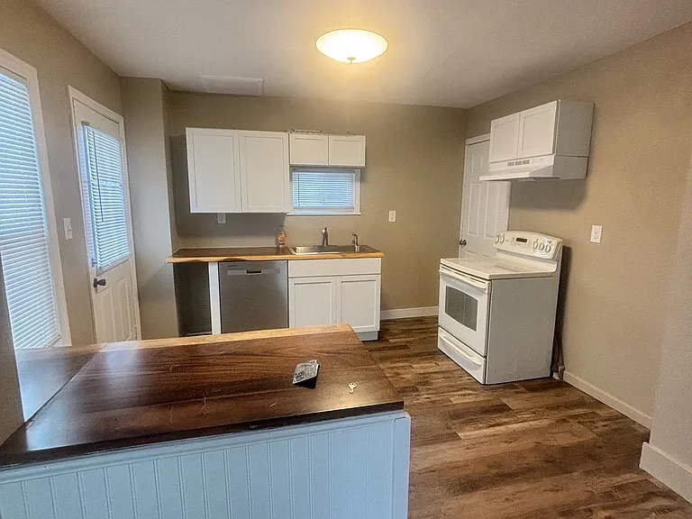 352 Springfield Ave — Photo 1