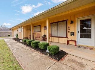 405 Edgehill Rd, Joshua, TX 76058