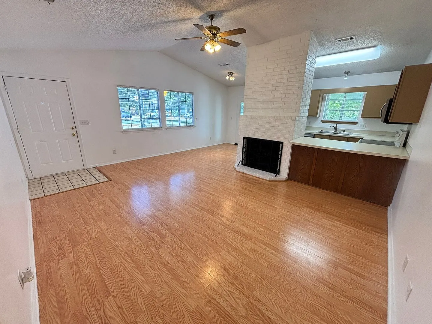 Ready For You! Updated 2-Bedroom Duplex with Fenced Yard & Lawn Maintenance! NO PETS — Photo 4