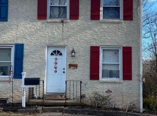 150 Sunrise Ln, Pottstown, PA 19464