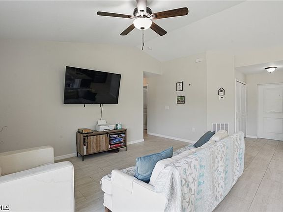 5th image of 7824 6th Ter