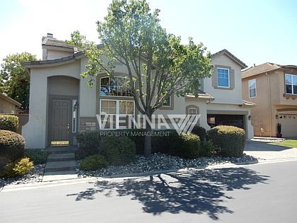 1st image of 12136 Gold Bluff Ln