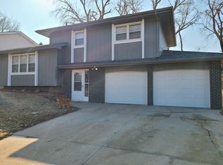 10605 Cuming St, Omaha, NE 68114