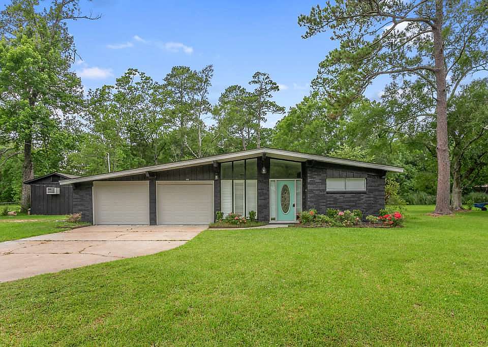 1st image of 360 N Mayhaw Dr