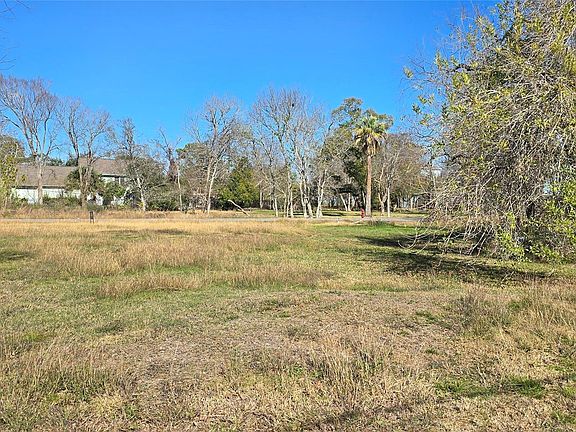 5th image of 0 Baywood Ave