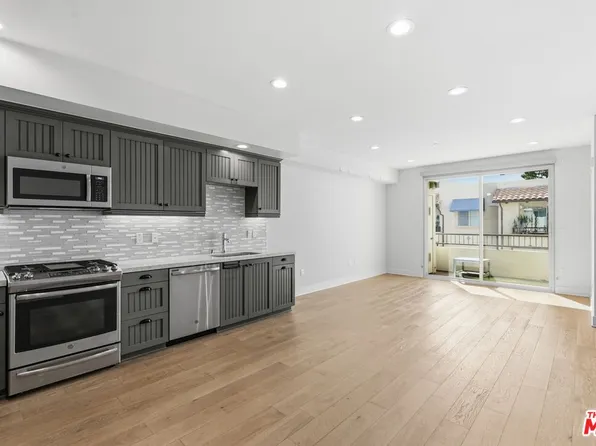 627 Deep Valley Dr #Penthouse 620, Palos Verdes Peninsula, CA 90274