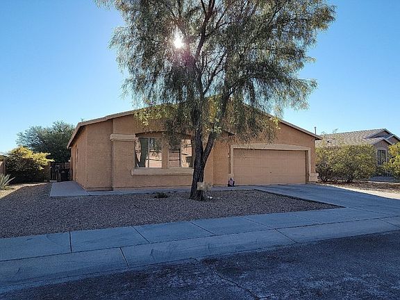 3rd image of 7115 S Placita Atoyac
