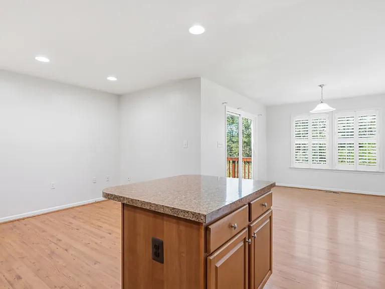 69 Carnegie Links Dr — Photo 9