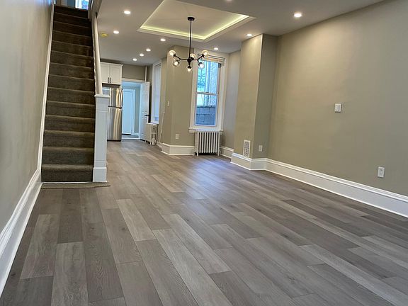 2nd image of 3614 Olive St