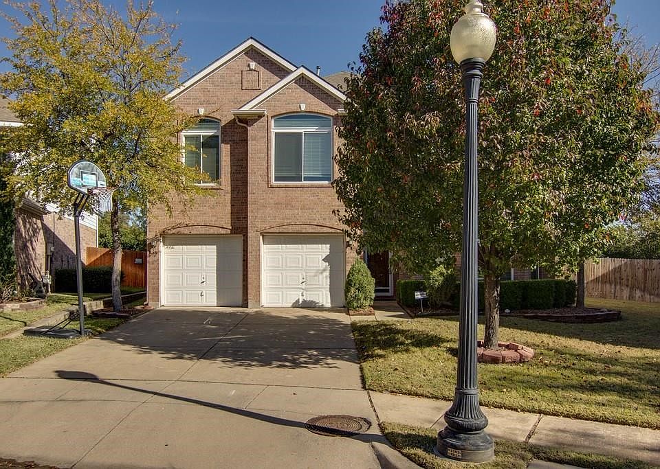1st image of 2216 Double Oak Ct